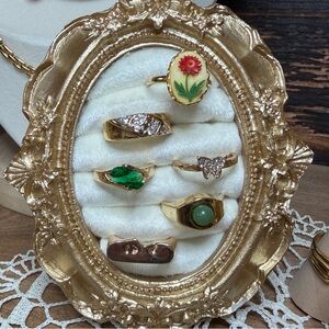 Elegant Gold and Green Women's Ring Set